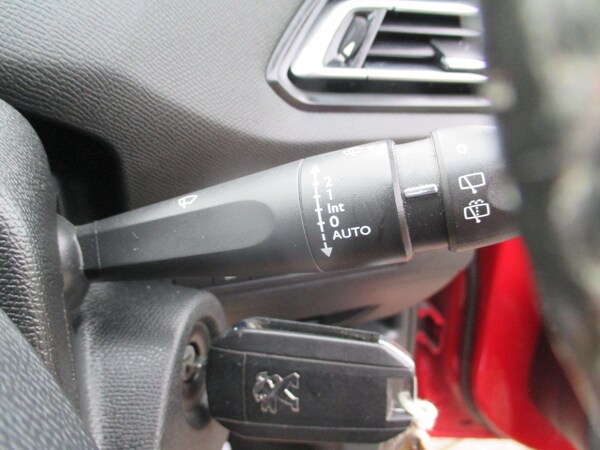 Used Peugeot 308 SW 2017 for sale - 75978453: Photo 35