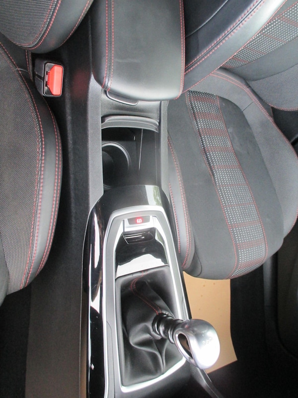 Used Peugeot 308 SW 2017 for sale - 75978453: Photo 38