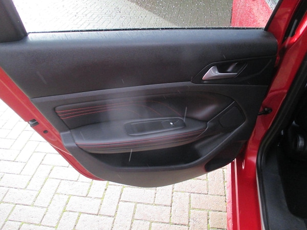 Used Peugeot 308 SW 2017 for sale - 75978453: Photo 44