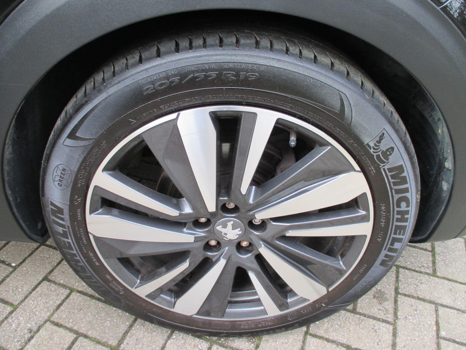 Used Peugeot 3008 2019 for sale - 77892230: Photo 11