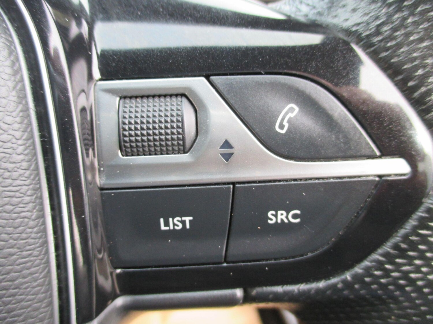 Used Peugeot 3008 2019 for sale - 77892230: Photo 31