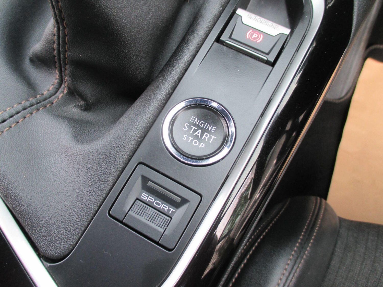 Used Peugeot 3008 2019 for sale - 77892230: Photo 36