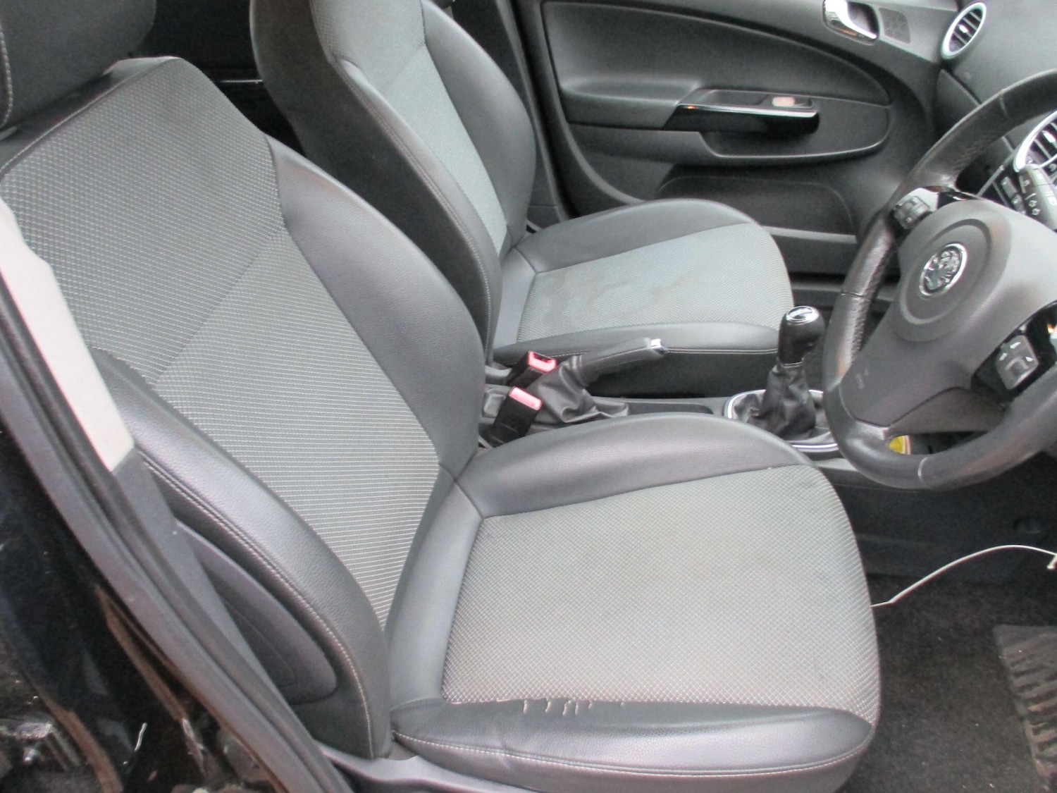Used Vauxhall Corsa 2011 for sale - 76990970: Photo 14