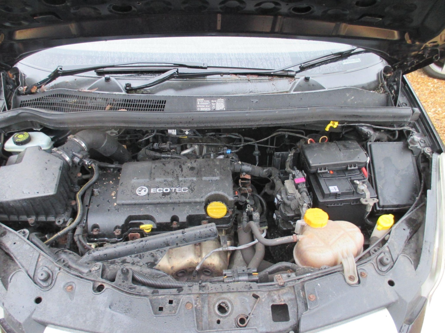 Used Vauxhall Corsa 2011 for sale - 76990970: Photo 24