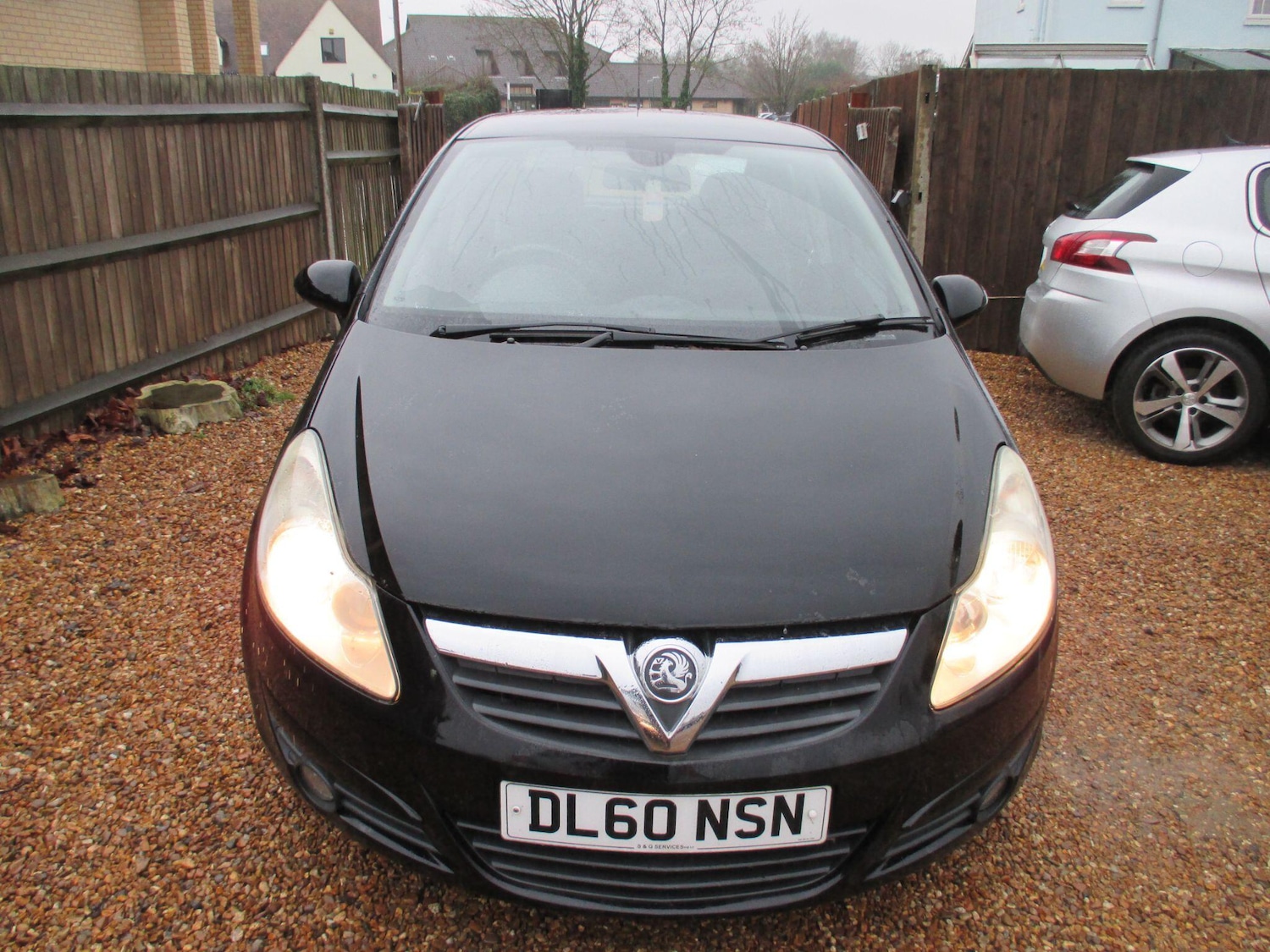 Used Vauxhall Corsa 2011 for sale - 76990970: Photo 3
