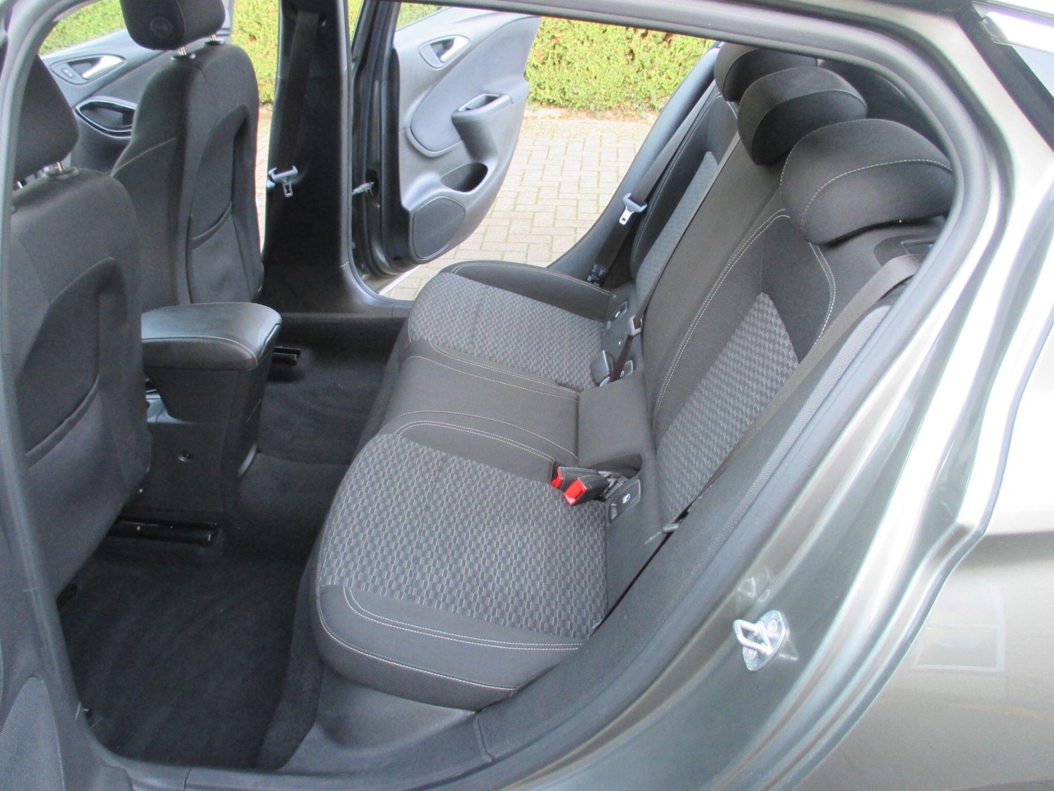 Used Vauxhall Astra 2018 for sale - 76953086: Photo 30