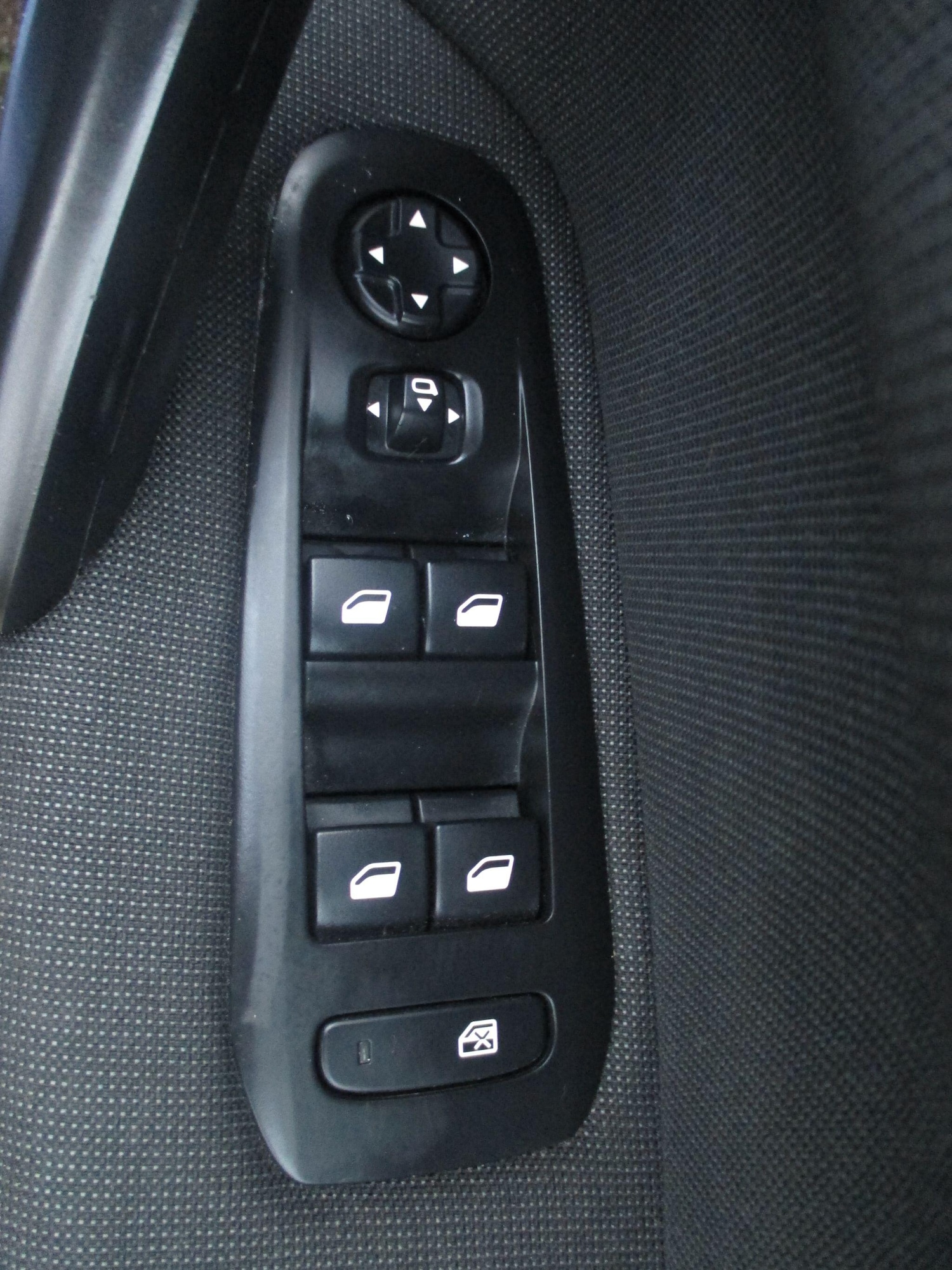 Used Peugeot 308 2018 for sale - 76666589: Photo 39