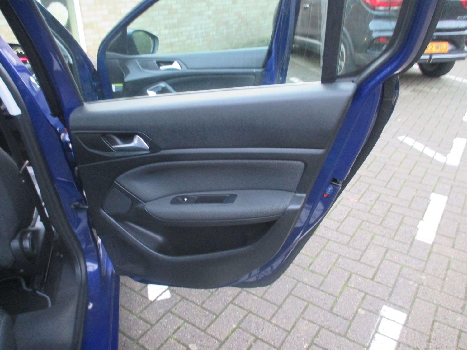 Used Peugeot 308 2018 for sale - 76666589: Photo 42