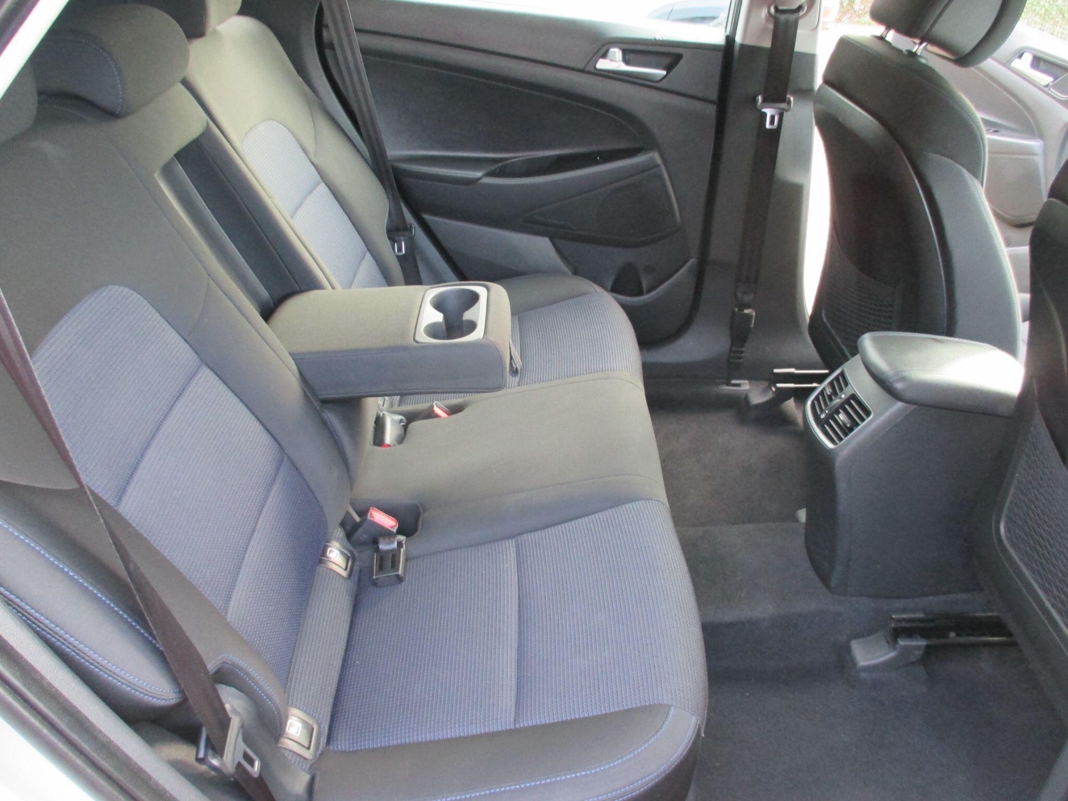 Used Hyundai TUCSON 2018 for sale - 77738196: Photo 29