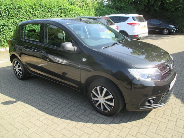 Used Dacia Sandero 2019 for sale - 75751706: Photo 1