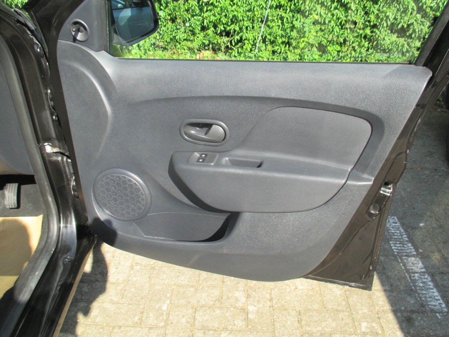 Vehicle 35