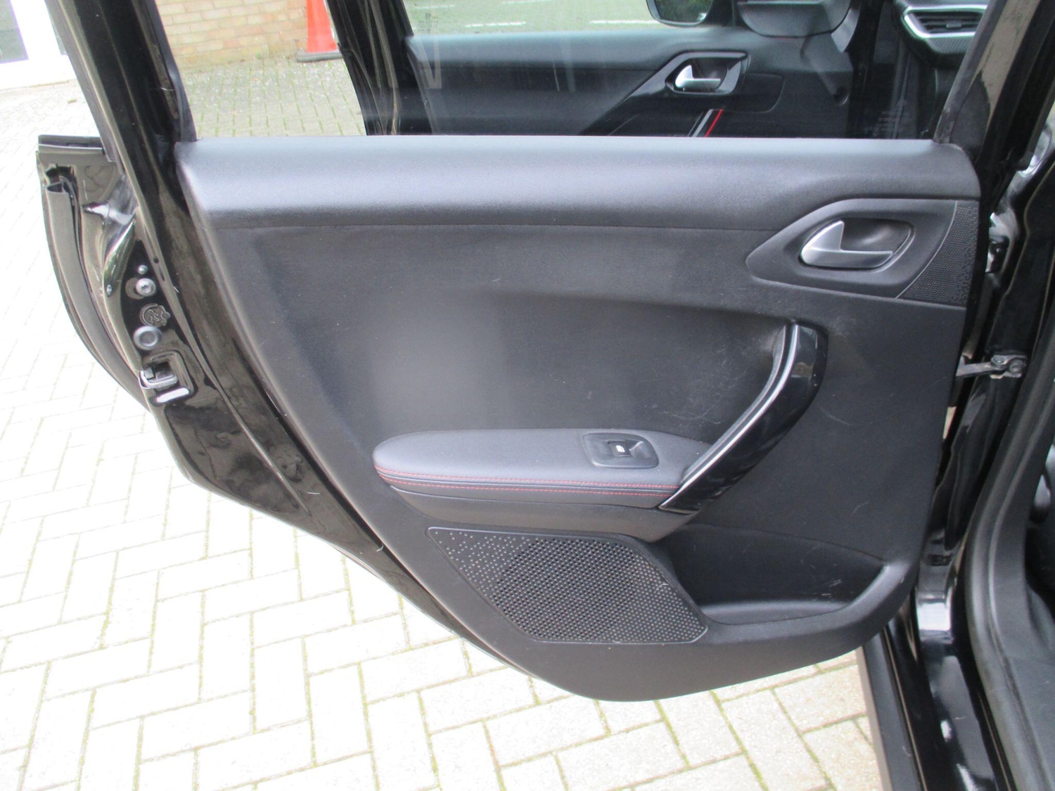 Used Peugeot 2008 2019 for sale - 77425724: Photo 44