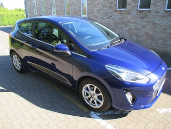 Used Ford Fiesta 2018 for sale - 79074959: Photo