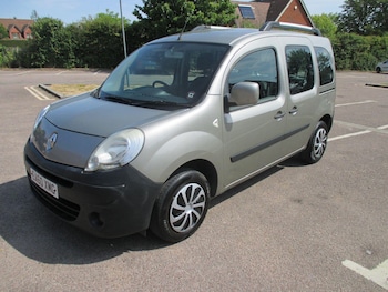Used Renault Kangoo 2010 for sale - 79426169: Photo