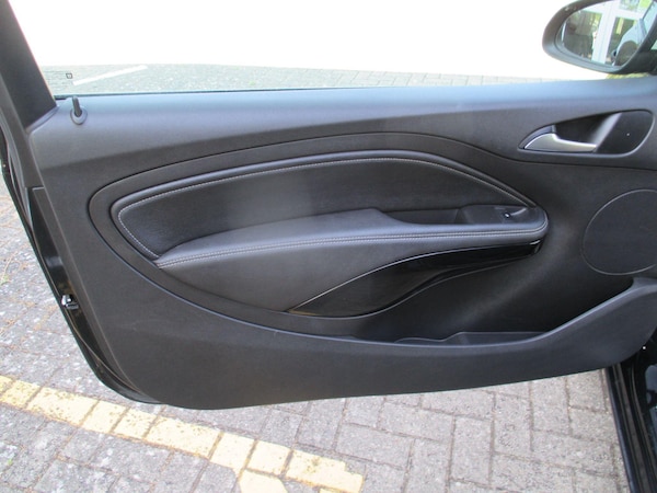 Used Vauxhall ADAM 2017 for sale - 75751704: Photo 42