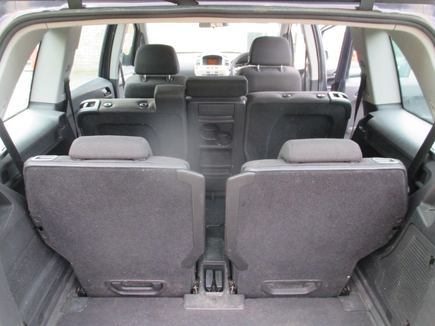 Used Vauxhall Zafira 2009 for sale - 76561239: Photo 16