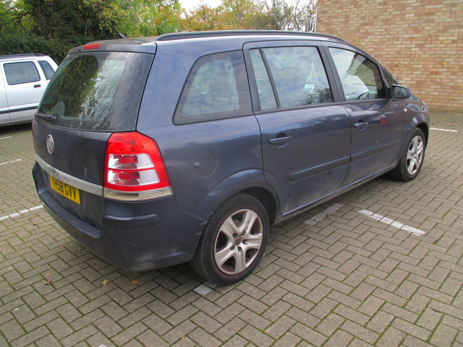 Used Vauxhall Zafira 2009 for sale - 76561239: Photo 5