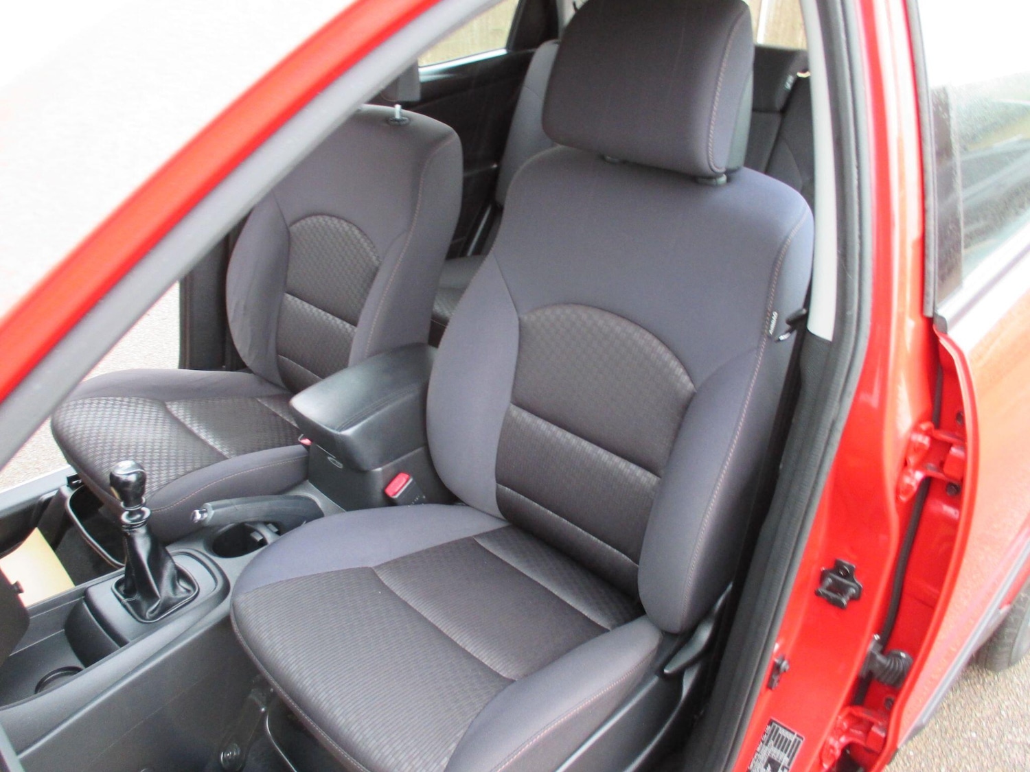 Used Ssangyong Korando 2016 for sale - 77670317: Photo 23