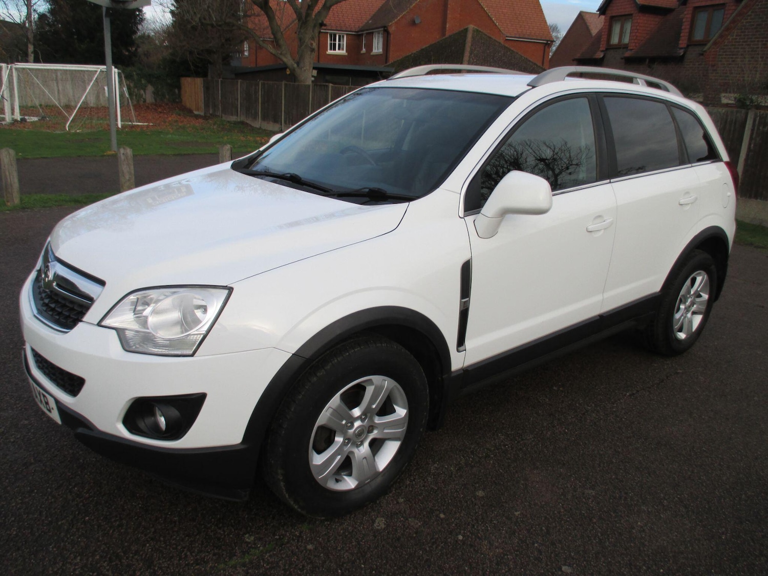 Used Vauxhall Antara 2015 for sale - 76887072: Photo 2