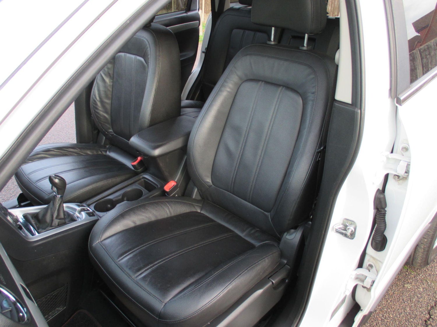 Used Vauxhall Antara 2015 for sale - 76887072: Photo 25