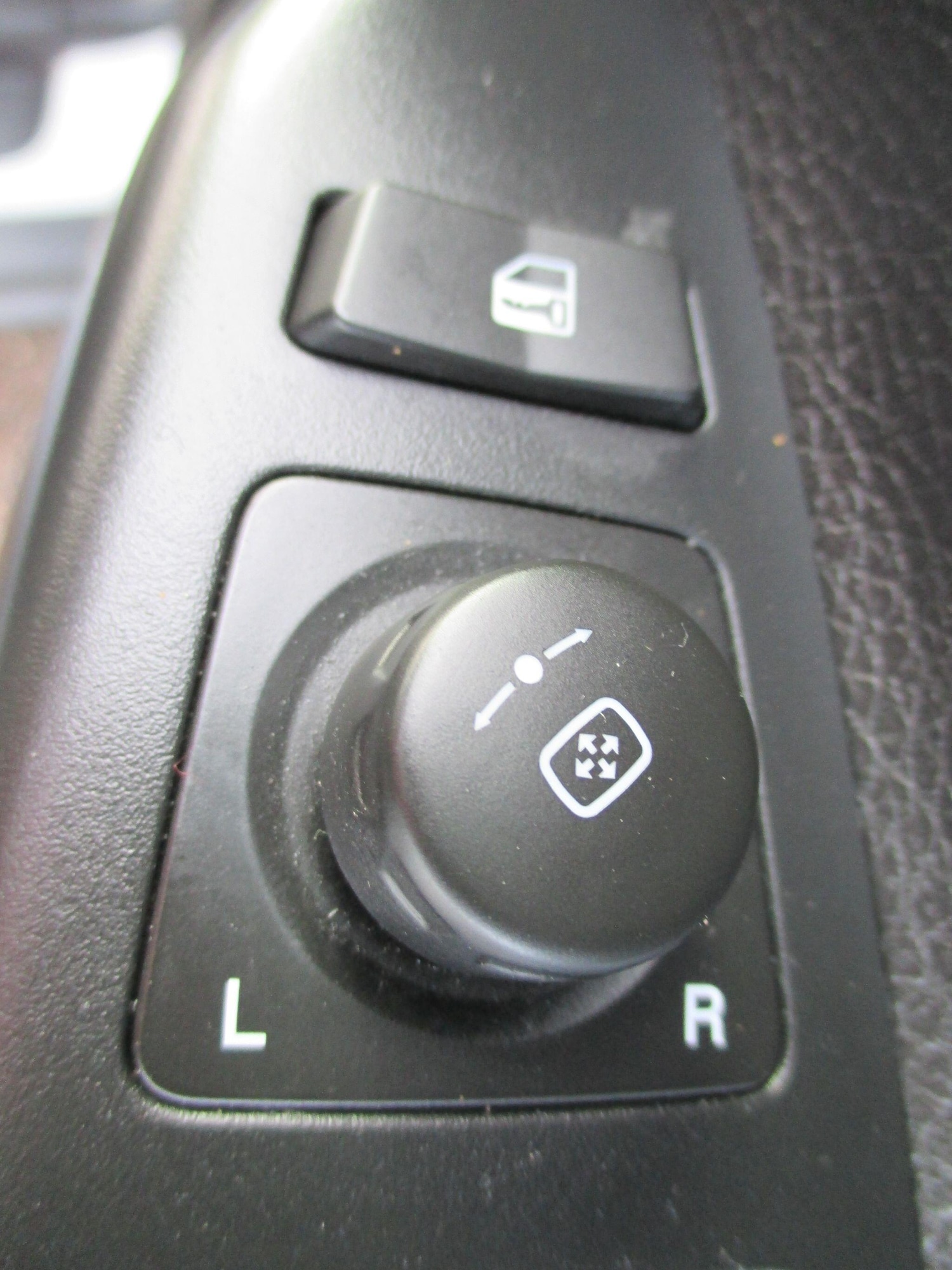 Used Vauxhall Antara 2015 for sale - 76887072: Photo 41