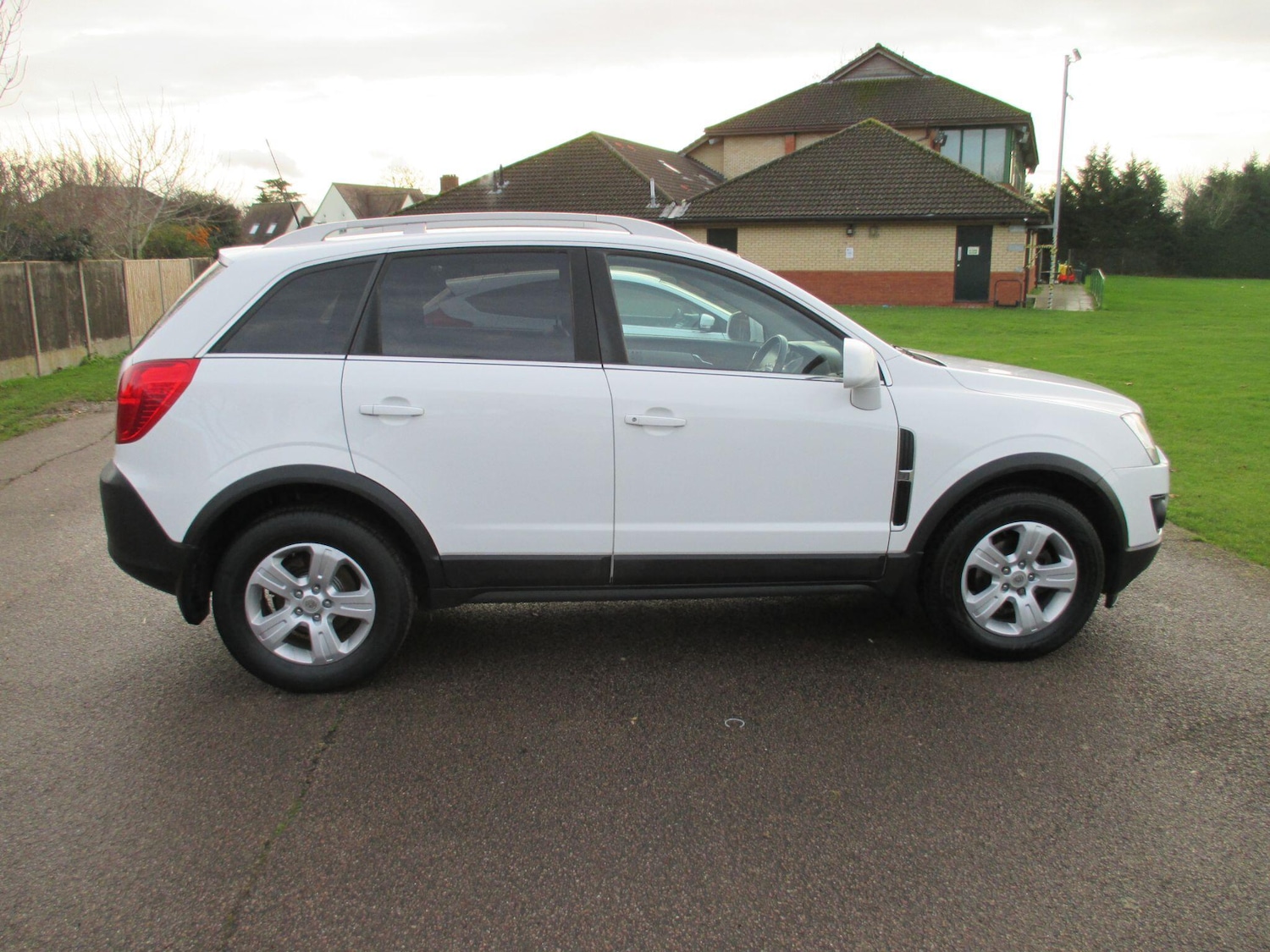 Used Vauxhall Antara 2015 for sale - 76887072: Photo 6