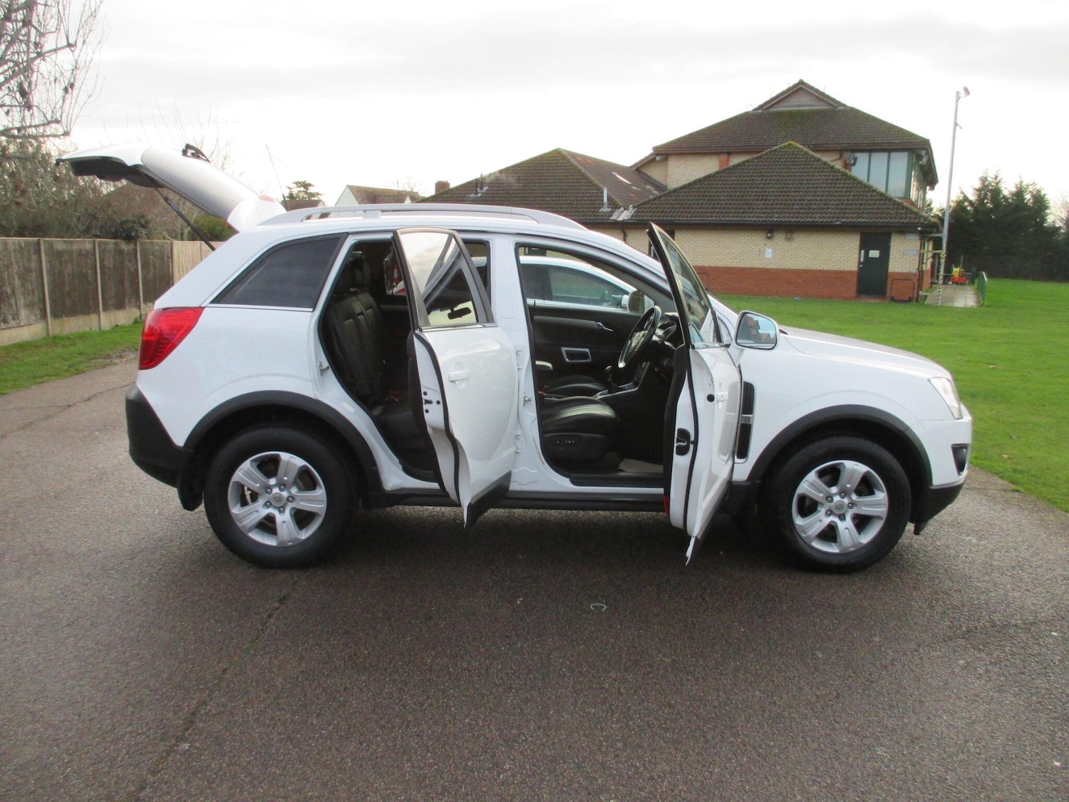 Used Vauxhall Antara 2015 for sale - 76887072: Photo 9