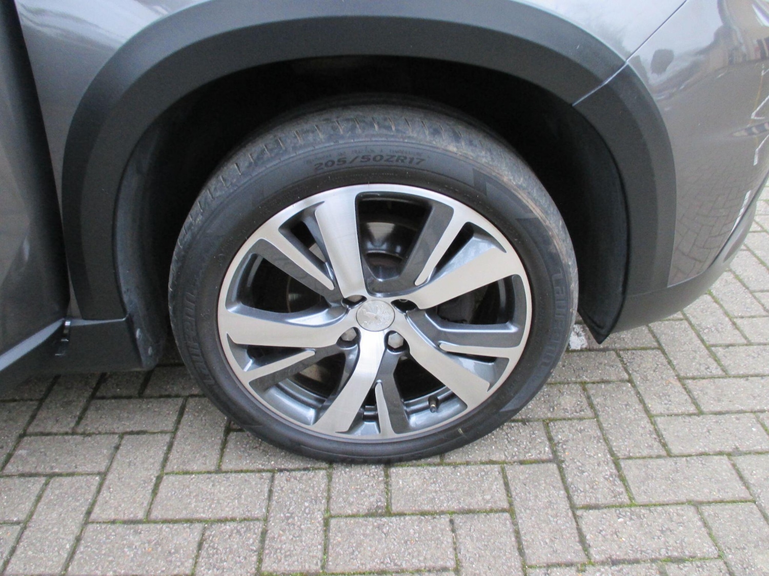 Used Peugeot 2008 2018 for sale - 77074066: Photo 11