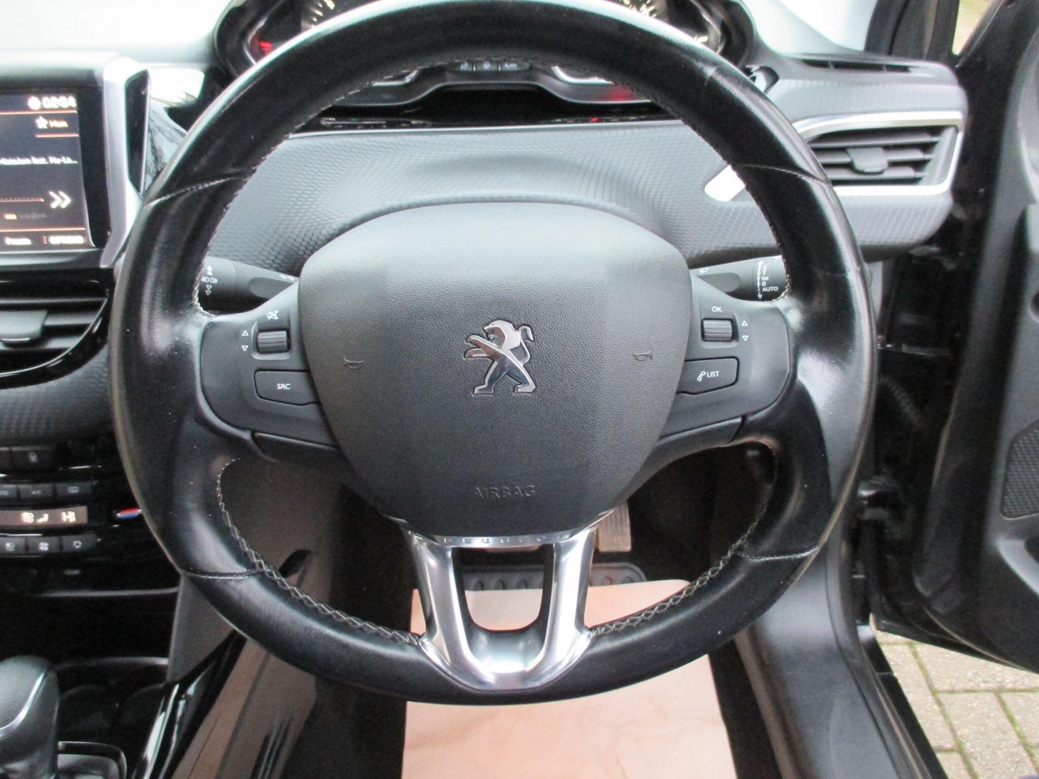 Used Peugeot 2008 2018 for sale - 77074066: Photo 17