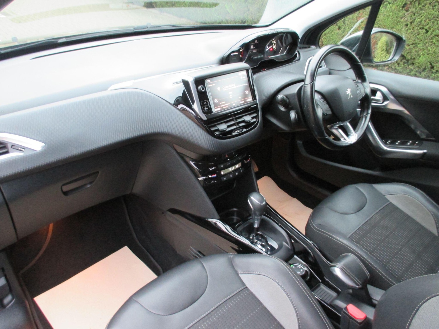 Used Peugeot 2008 2018 for sale - 77074066: Photo 27