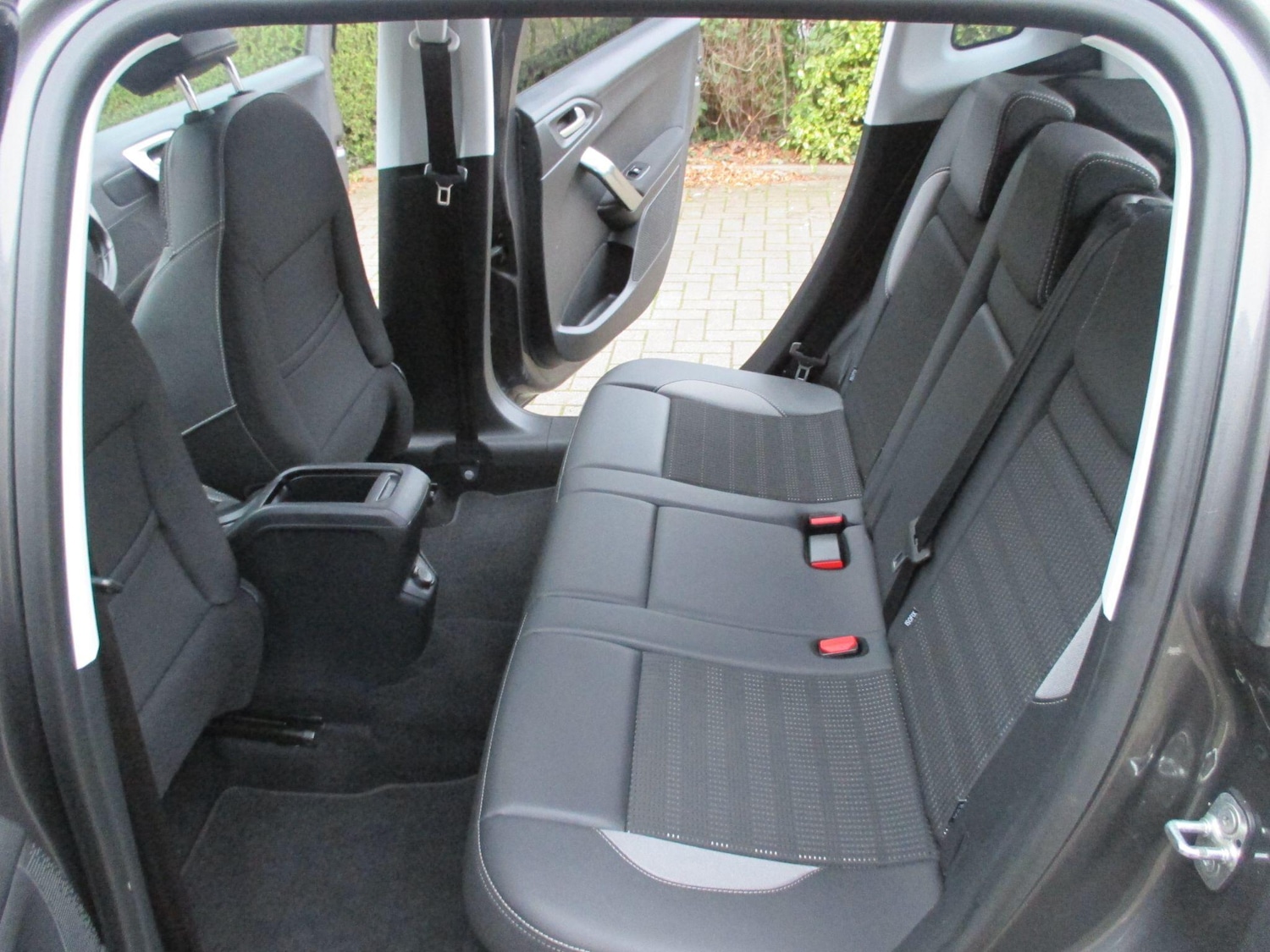 Used Peugeot 2008 2018 for sale - 77074066: Photo 29