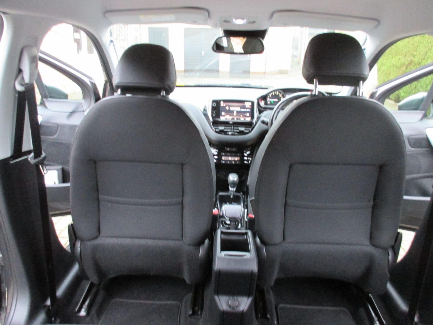 Used Peugeot 2008 2018 for sale - 77074066: Photo 33