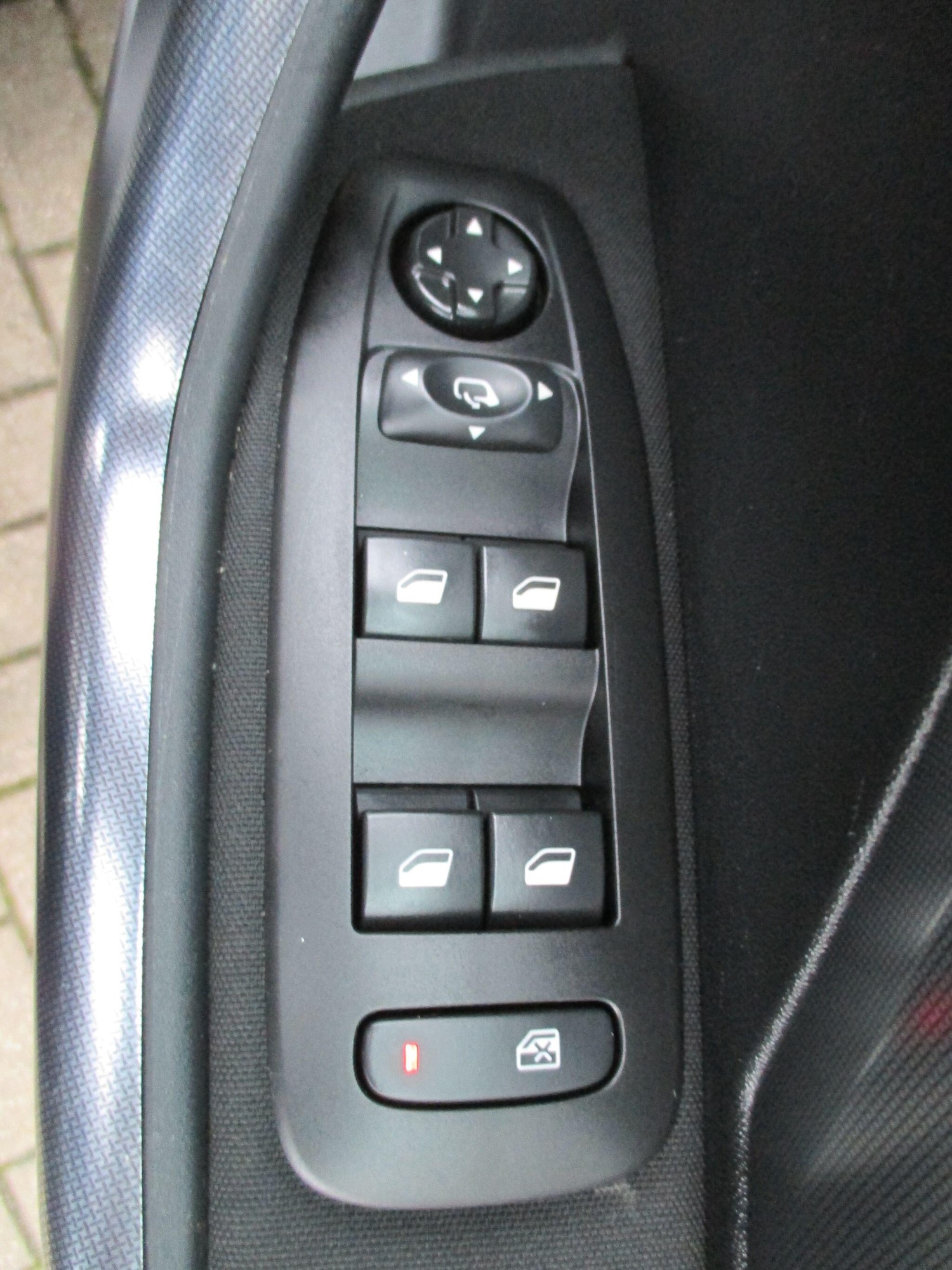 Used Peugeot 2008 2018 for sale - 77074066: Photo 43