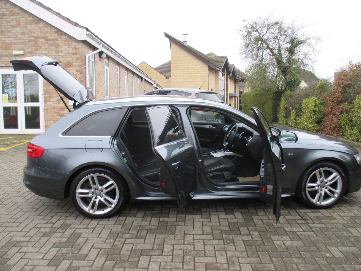 Used Audi A4 Avant for sale - 77808956: Photo 9