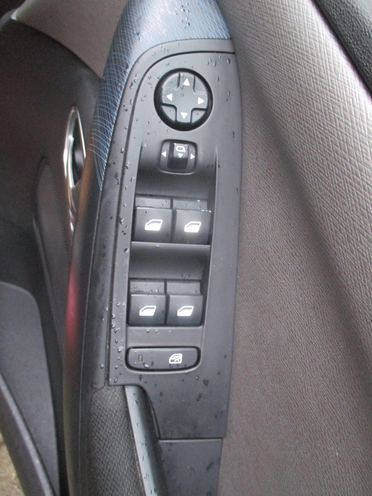 Used Citroen C4 Grand Picasso 2019 for sale - 76992342: Photo 37