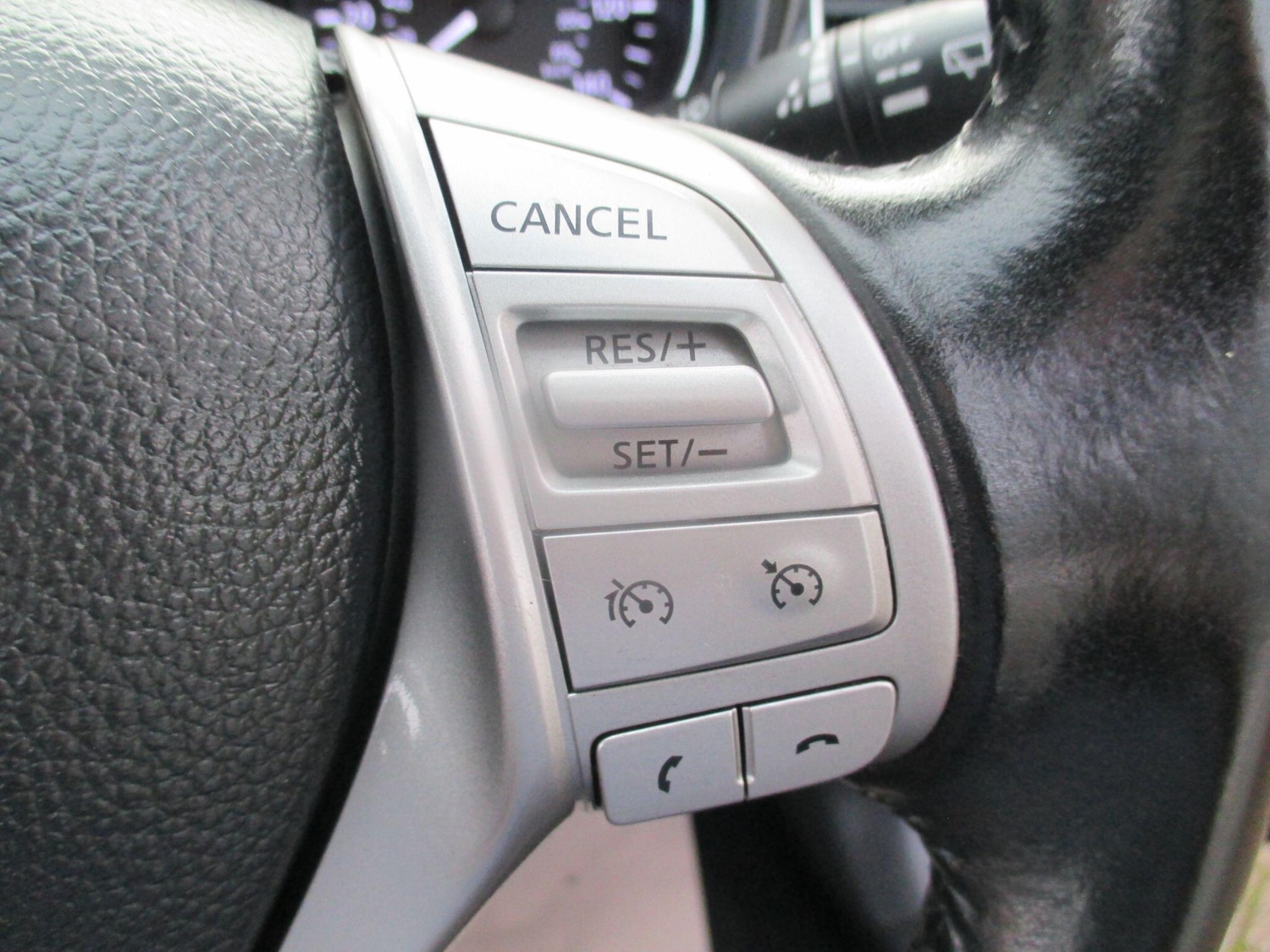 Used Nissan Pulsar 2016 for sale - 76511932: Photo 32