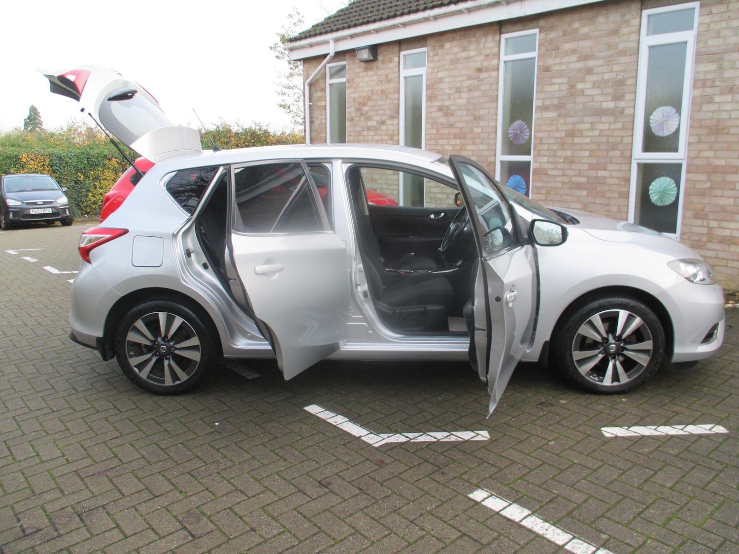 Used Nissan Pulsar 2016 for sale - 76511932: Photo 9