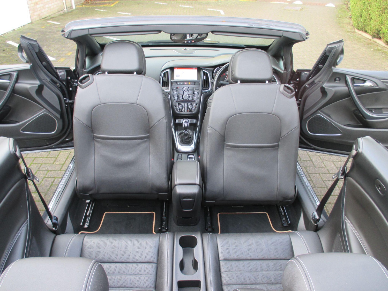 Used Vauxhall Cascada 2015 for sale - 77395935: Photo 29