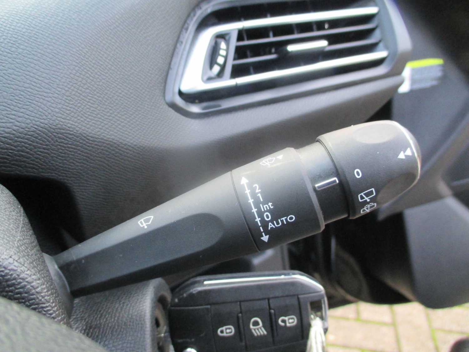 Used Peugeot 308 2018 for sale - 77305443: Photo 32