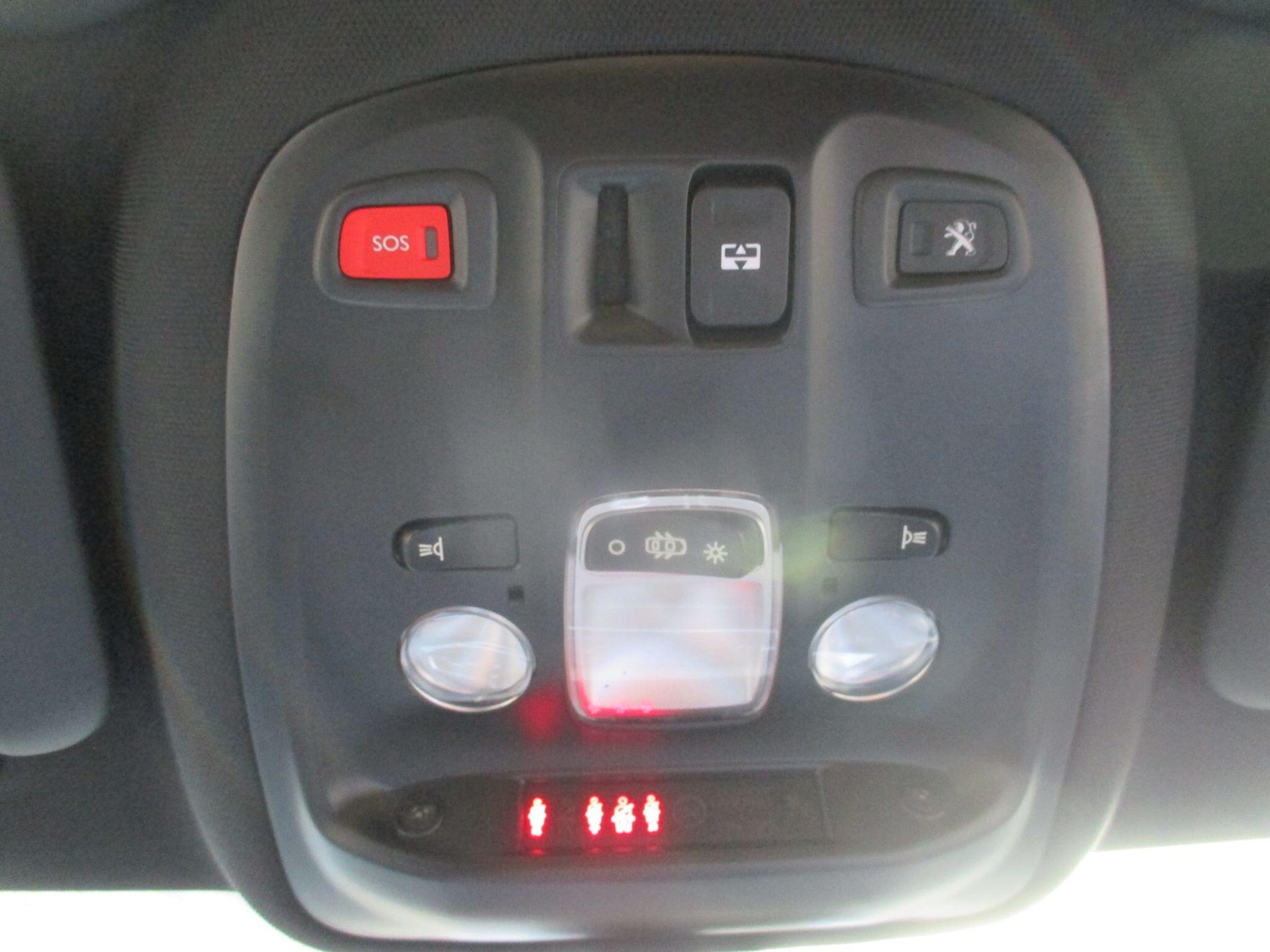 Used Peugeot 308 2018 for sale - 77305443: Photo 38