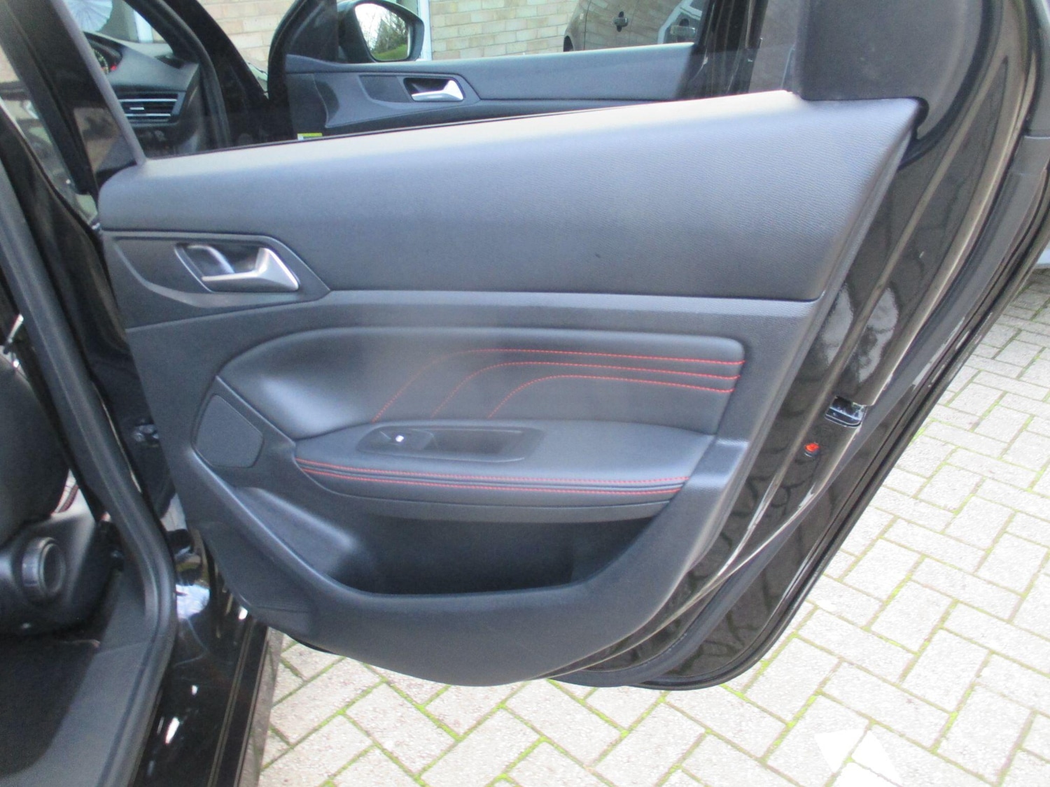 Used Peugeot 308 2018 for sale - 77305443: Photo 43