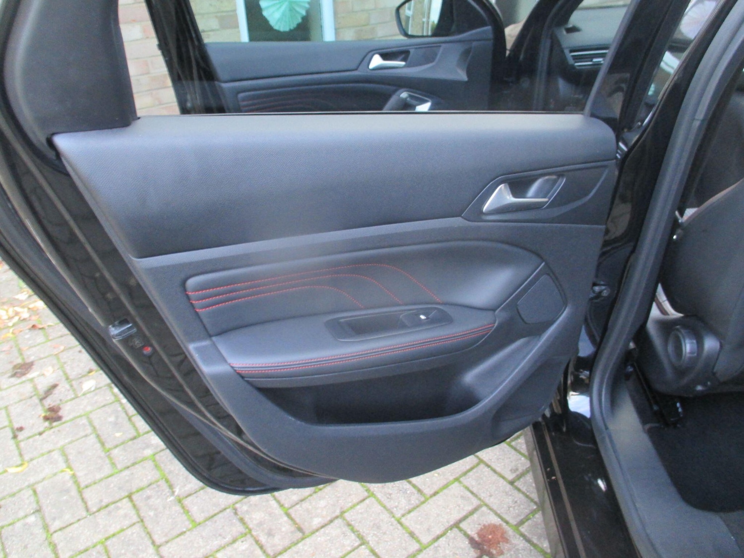 Used Peugeot 308 2018 for sale - 77305443: Photo 44