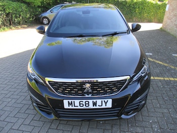 Used Peugeot 308 2018 for sale - 78516497: Photo