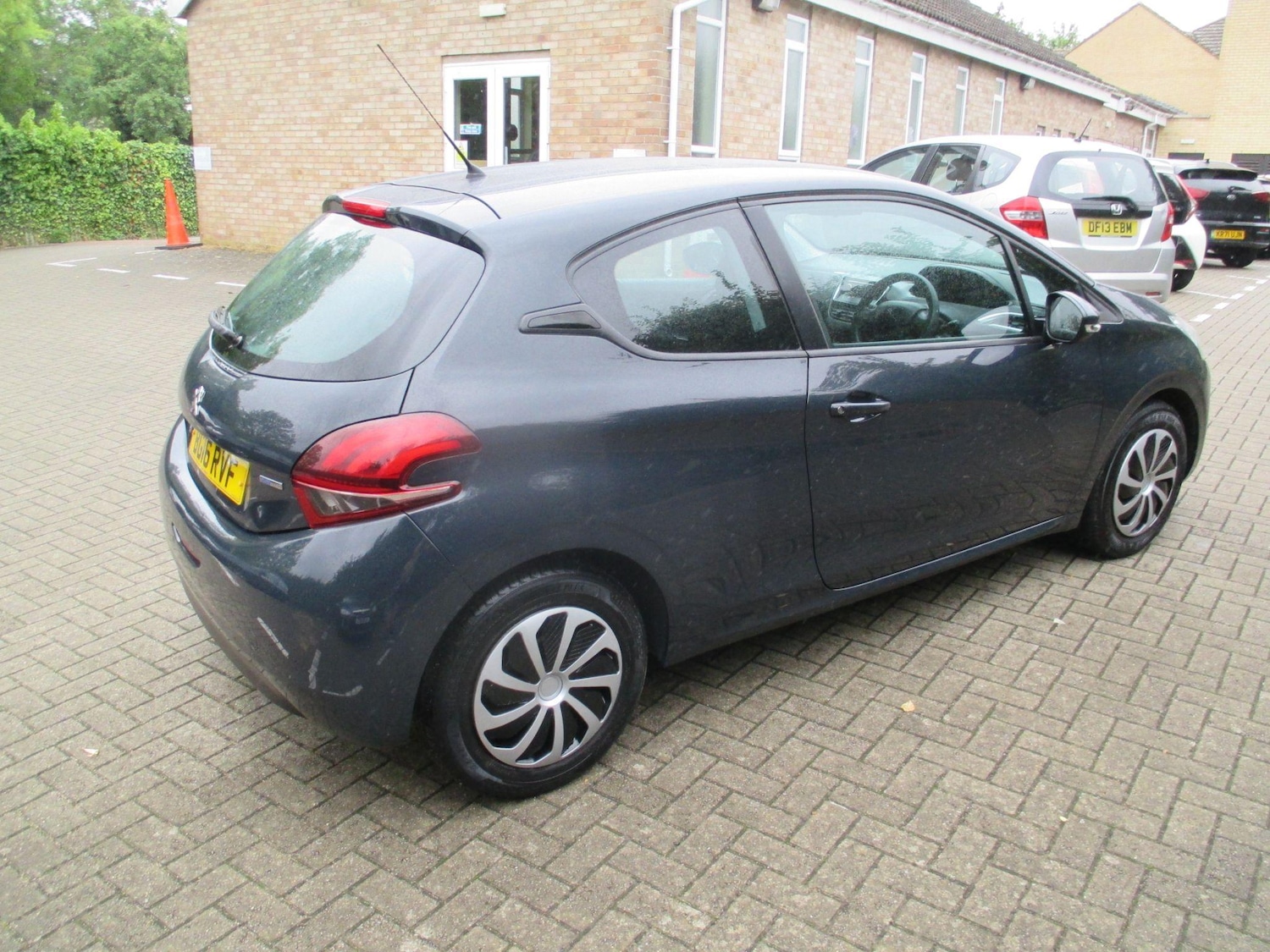 Vehicle 5