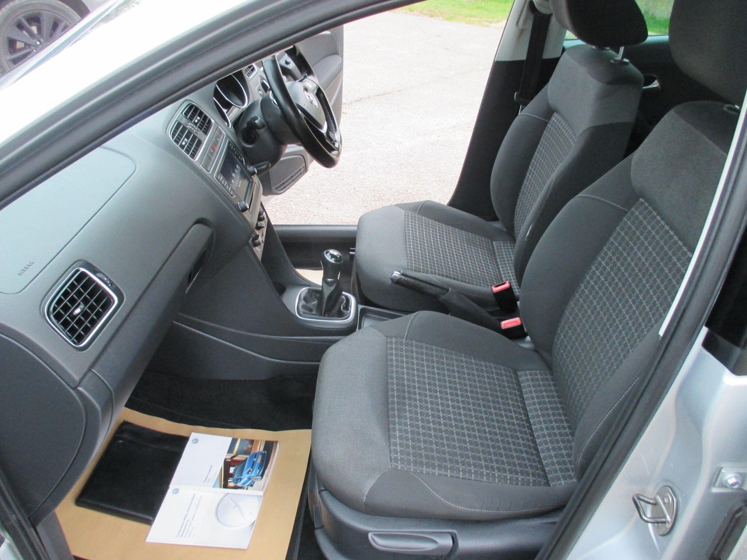 Used Volkswagen Polo for sale - 78007154: Photo 25