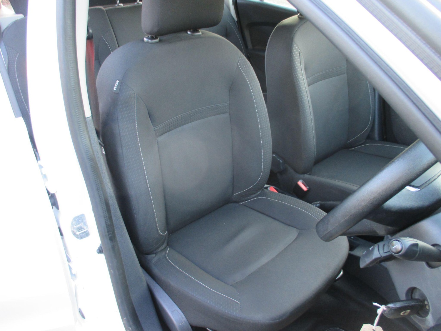 Used Dacia Sandero 2018 for sale - 77769123: Photo 22