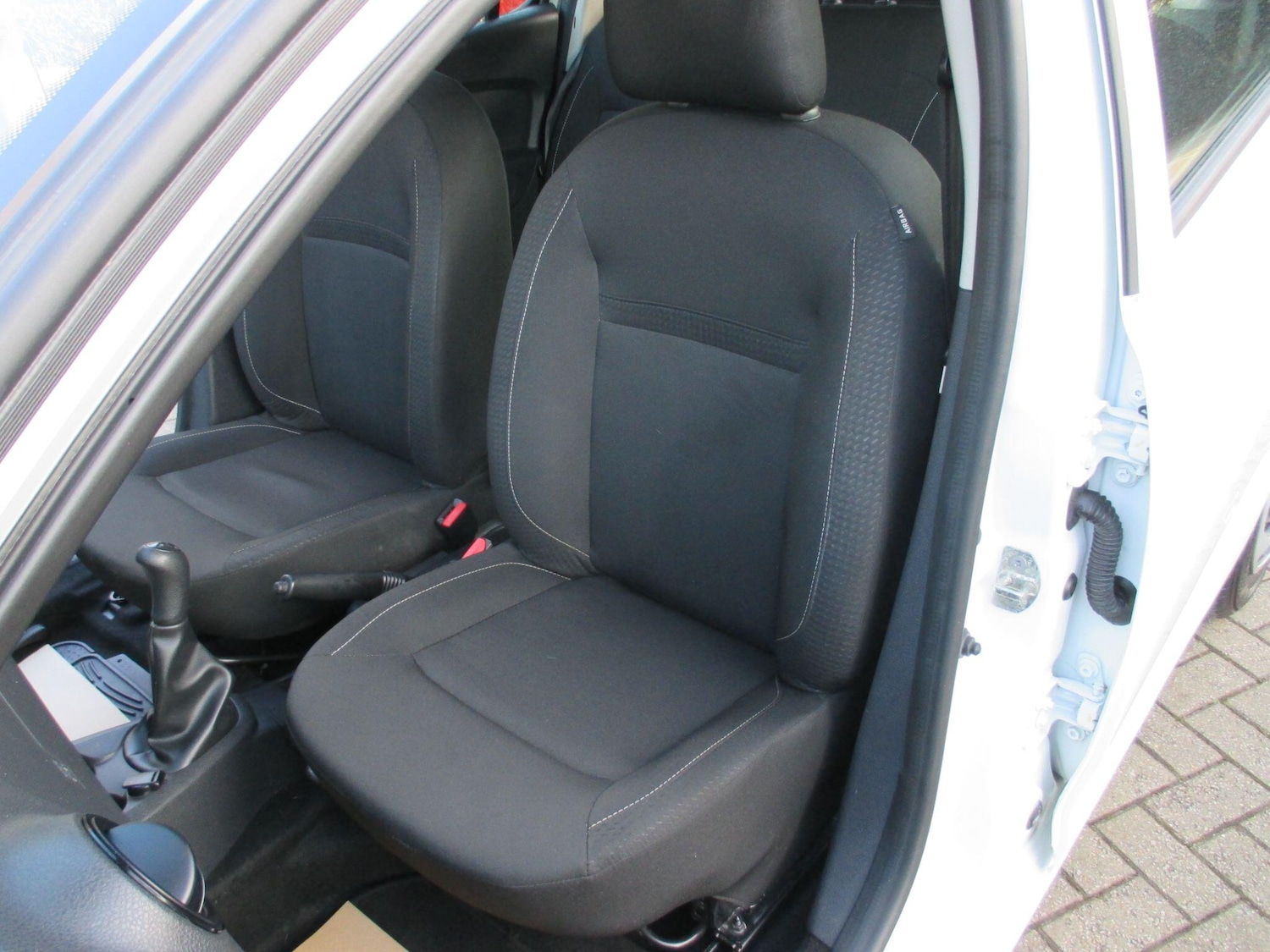 Used Dacia Sandero 2018 for sale - 77769123: Photo 24