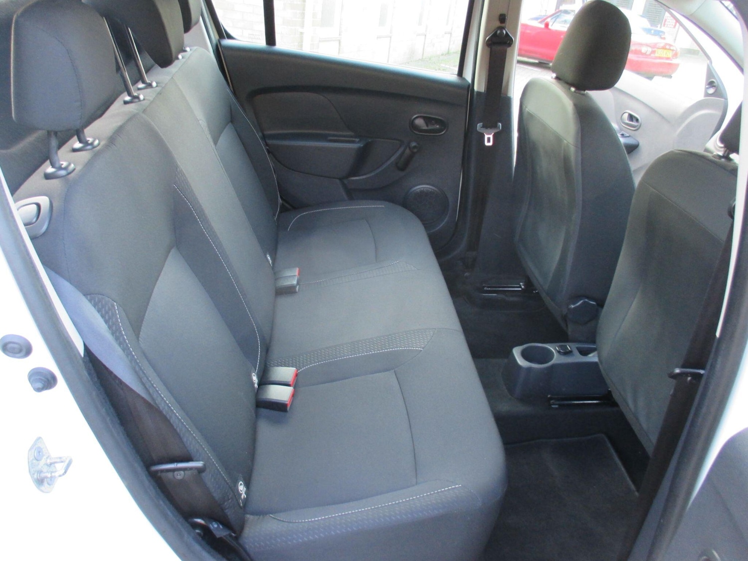 Used Dacia Sandero 2018 for sale - 77769123: Photo 28