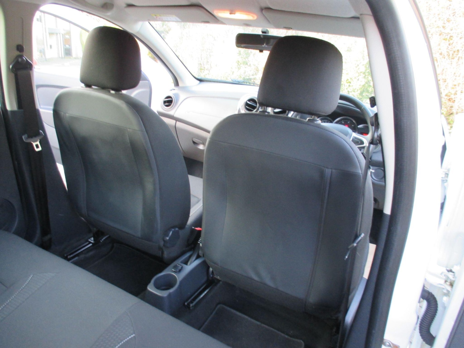 Used Dacia Sandero 2018 for sale - 77769123: Photo 29