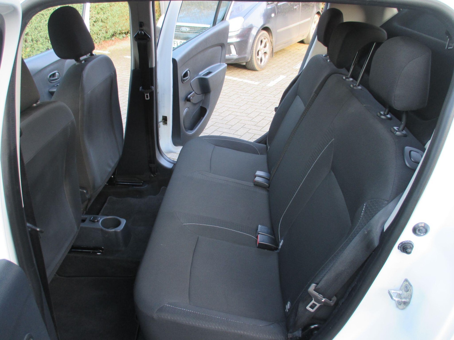 Used Dacia Sandero 2018 for sale - 77769123: Photo 30